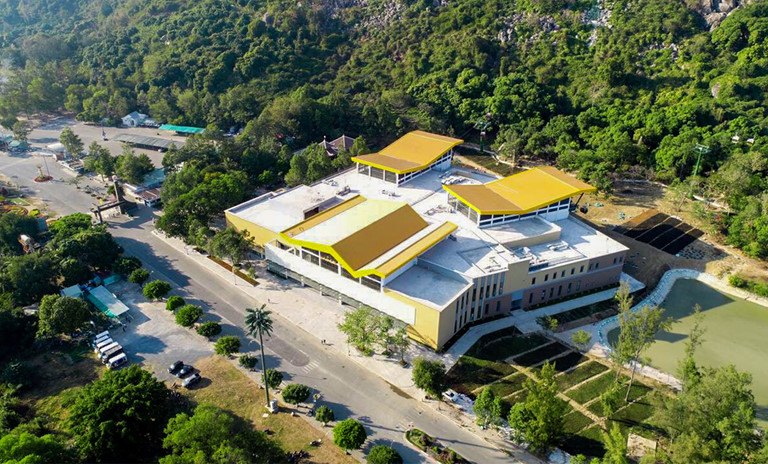 ga b&agrave; đen t&acirc;y ninh